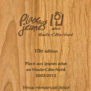 plaque de bois gravé